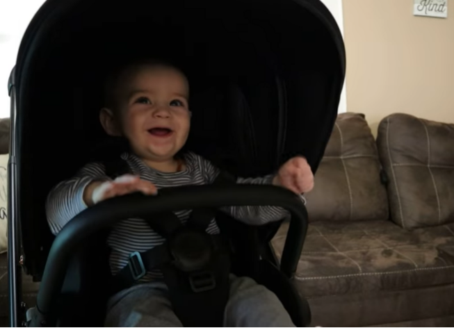 A stroller that fits different sceneries,  Says Courtney Danielle